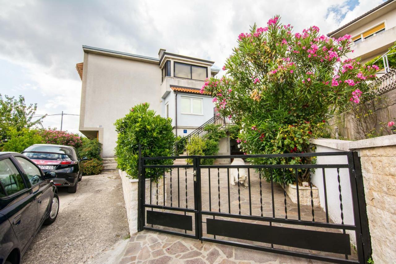 Apartment Vida - Amazing Place With Garden And Terrace Rijeka Buitenkant foto